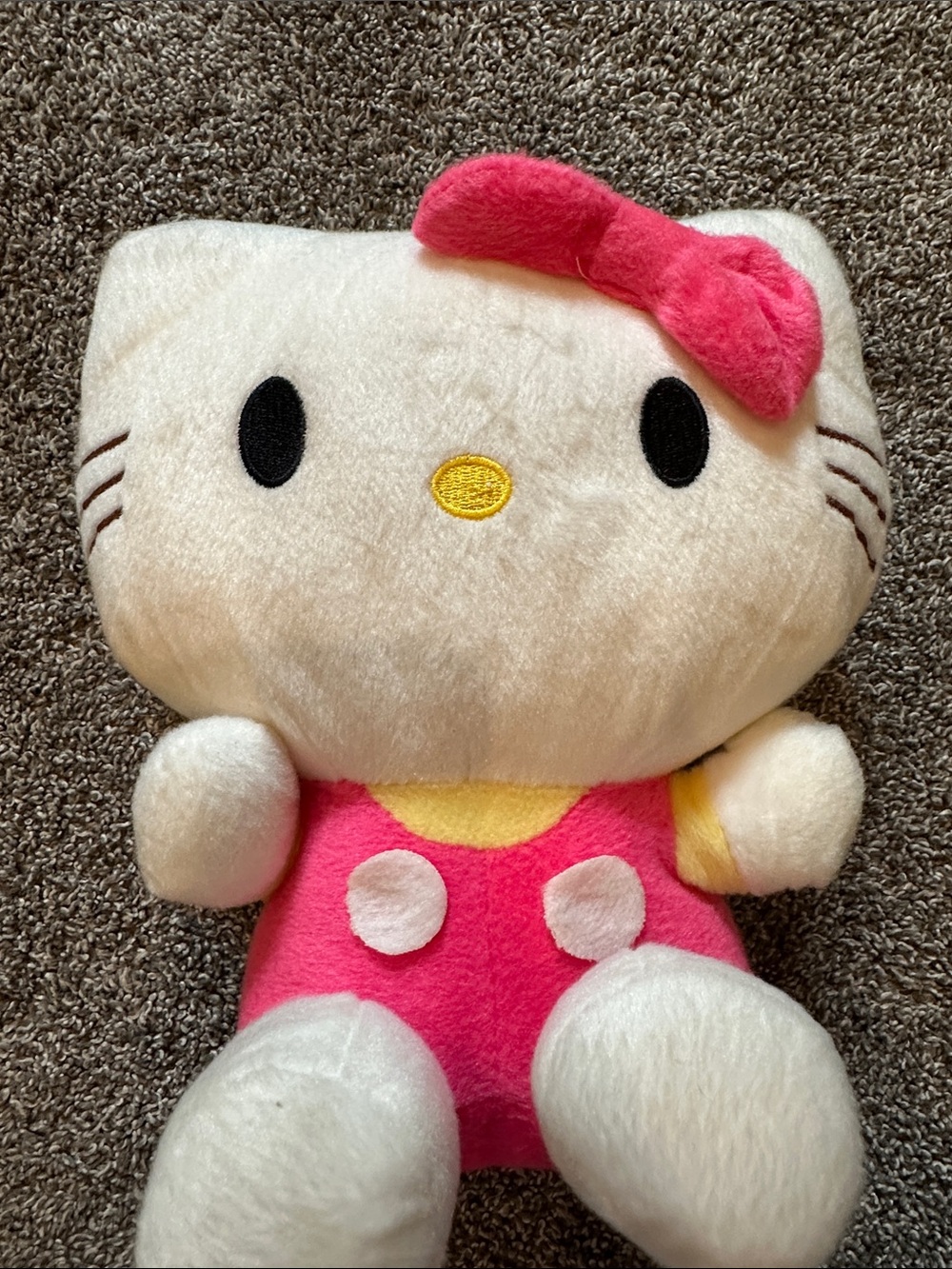 Stuffie - Picture 2 of 6